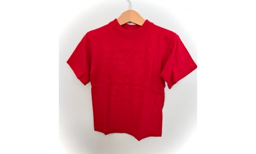 Červené detské tričko pokryté guličkami zo suchého zipsu