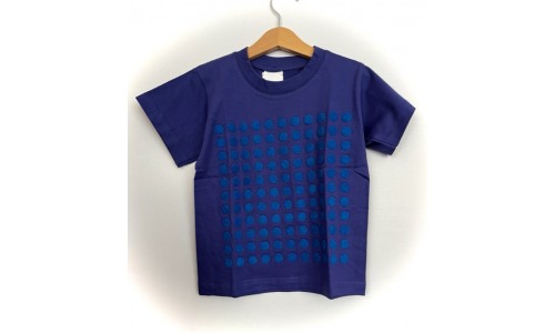 Fialovo modré detské tričko pokryté guličkami zo suchého zipsu